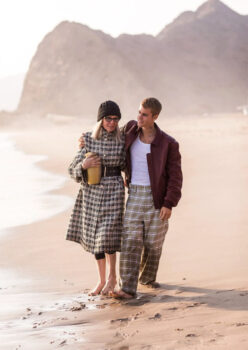 Diane Keaton é mãe de Justin Bieber em novo clipe do cantor Diane Keaton é mãe de Justin Bieber em novo clipe do cantor