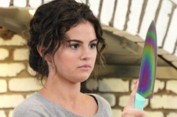 Selena Gomez enfrenta desafio culinário nos novos episódios de “Selena + Chef”
